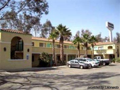 Motel 6 Lake Elsinore, Ca Esterno foto